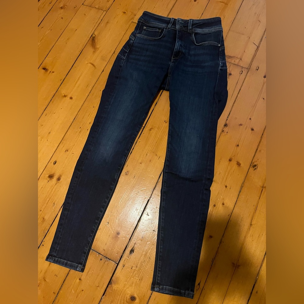 Guess jeans 26